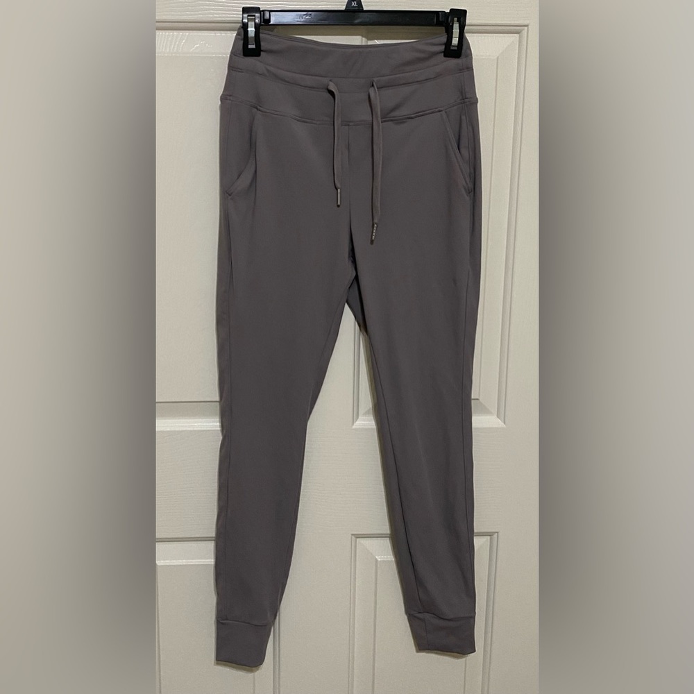 Halara drawstring joggers